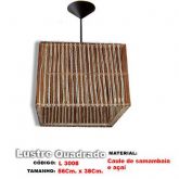 Lustre Quadrado